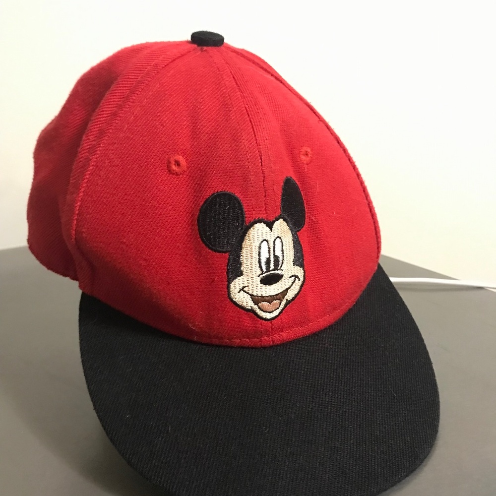 Disney Mickey Minnie Red Baseball Hat